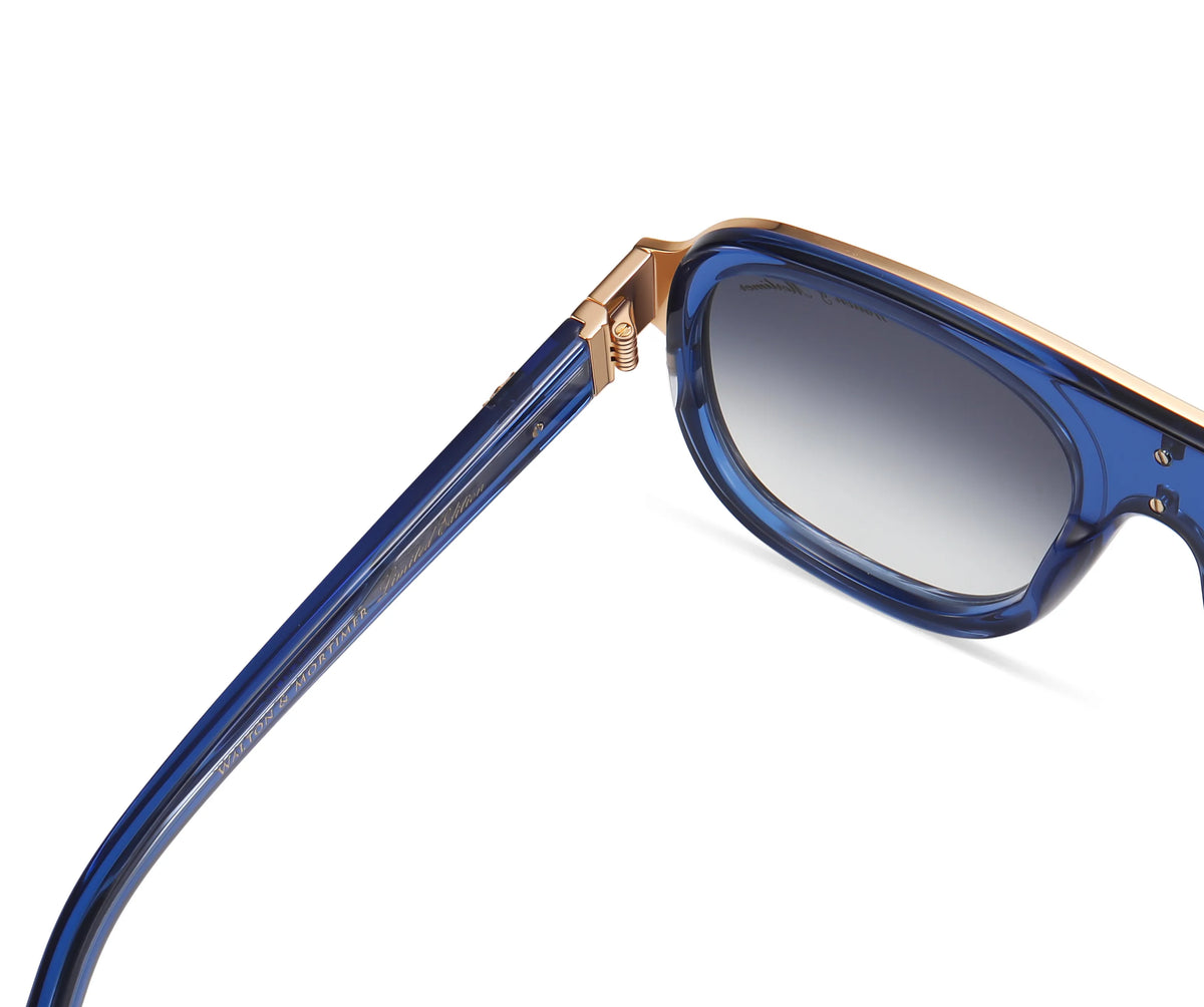 No.25 “Drexl” in Azure Blue