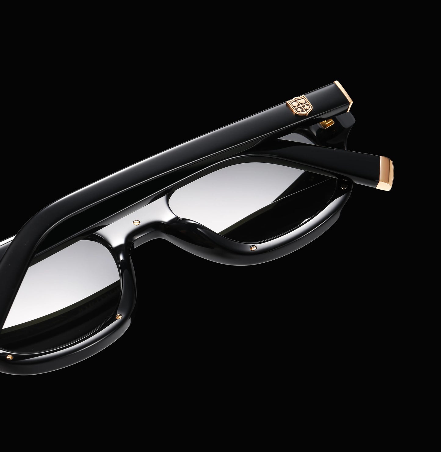 Walton & Mortimer No.23 “Tracker” – Sable Black