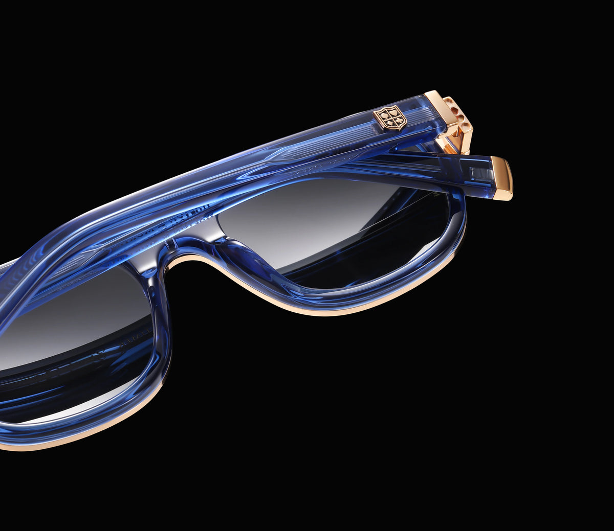 No.25 “Drexl” in Azure Blue
