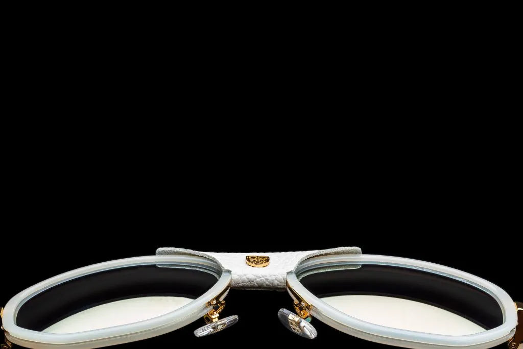 WALTON & MORTIMER® NO. 65 “THE GUNRUNNER” WHITE EDITION